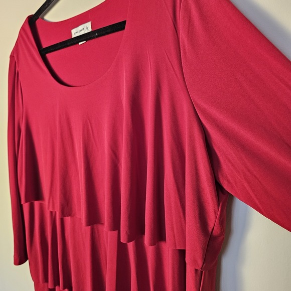 Susan Graver 1X Red Ruffled Long Sleeve Tunic Top Scoop Neck Stretch Liquid Knit - Picture 5 of 7
